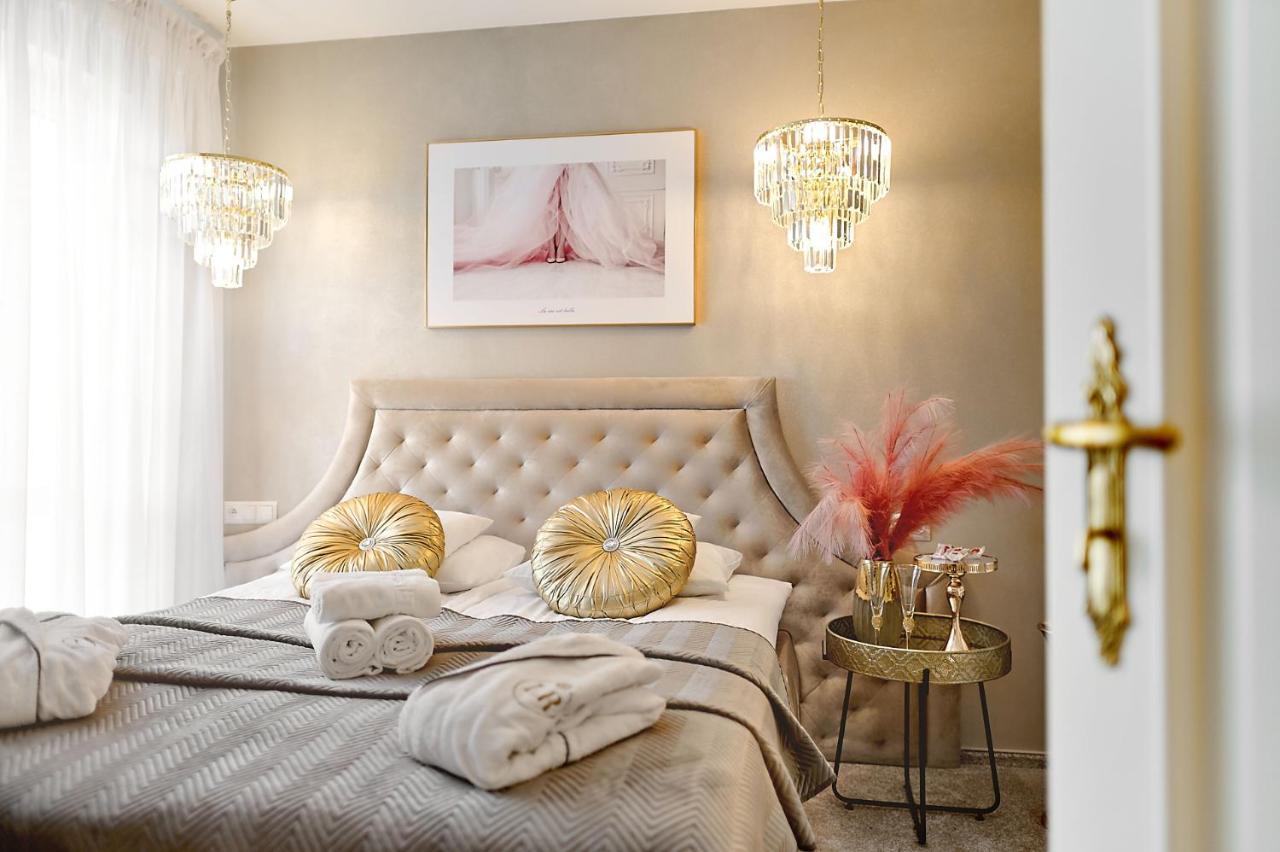 La Rose Residence Mikołajki エクステリア 写真