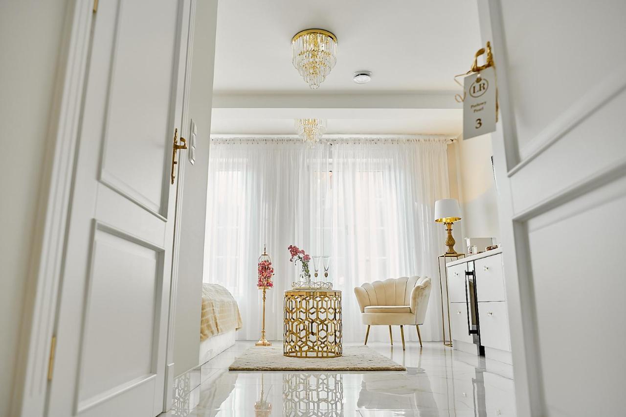 La Rose Residence Mikołajki エクステリア 写真