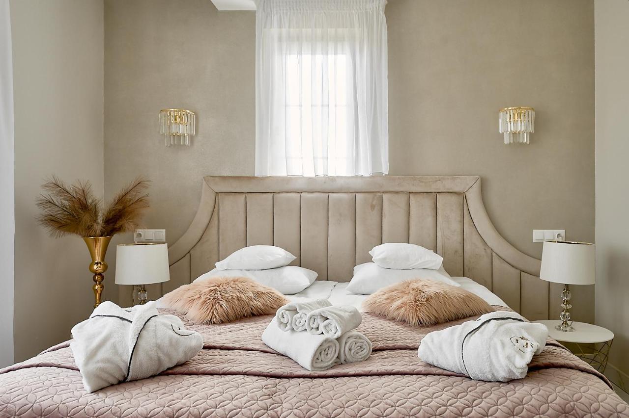 La Rose Residence Mikołajki エクステリア 写真