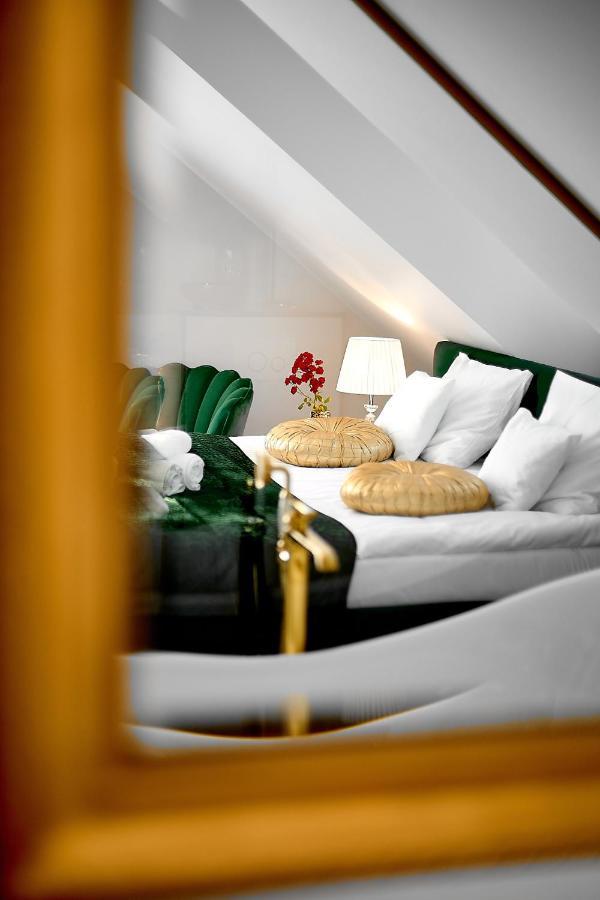 La Rose Residence Mikołajki エクステリア 写真