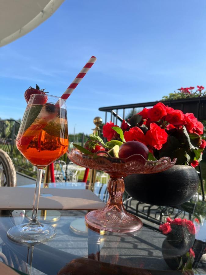 La Rose Residence Mikołajki エクステリア 写真