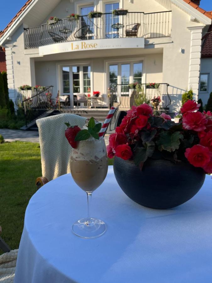 La Rose Residence Mikołajki エクステリア 写真